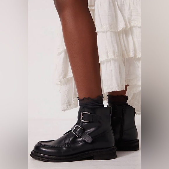 🆕 FREE PEOPLE | ISLA MOTO BOOT | BLACK | SZ: 8.5 - Picture 1 of 7